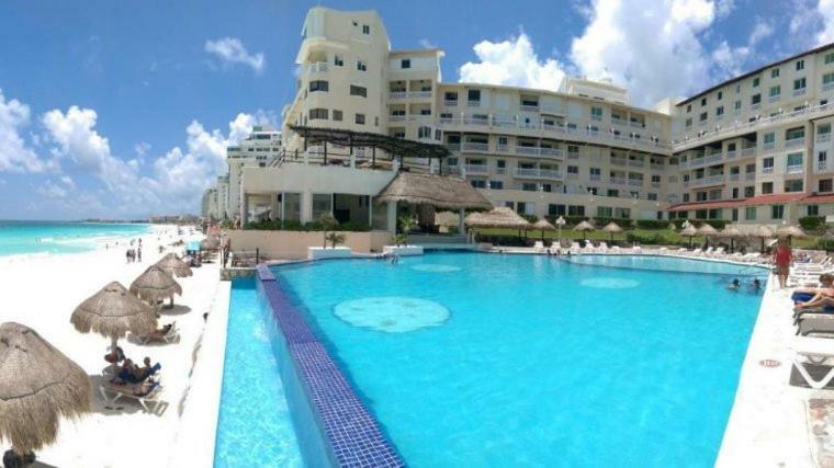 קנקון Ocean Front Suite, Balcony, Kitchen. מראה חיצוני תמונה